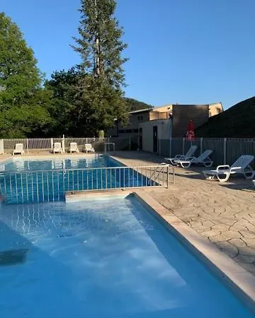 Etap'auvergne Apartamento *